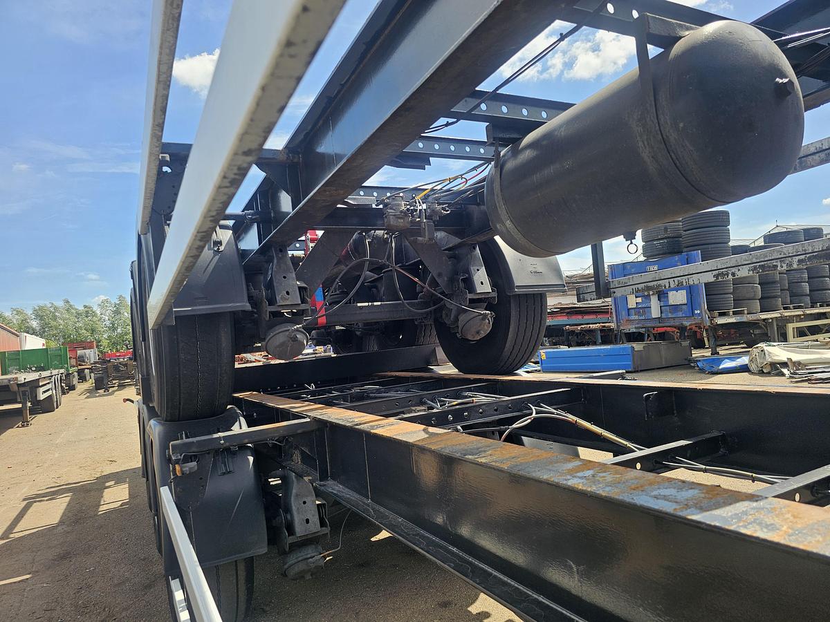 Gebruikt 2000 GROENEWEGEN 45.07 CC-12-27 / 45 FT AND 40 FT CHASSIS BPW DISC. APK/TUV. 15-02-2027. PRIJS PER STUK.