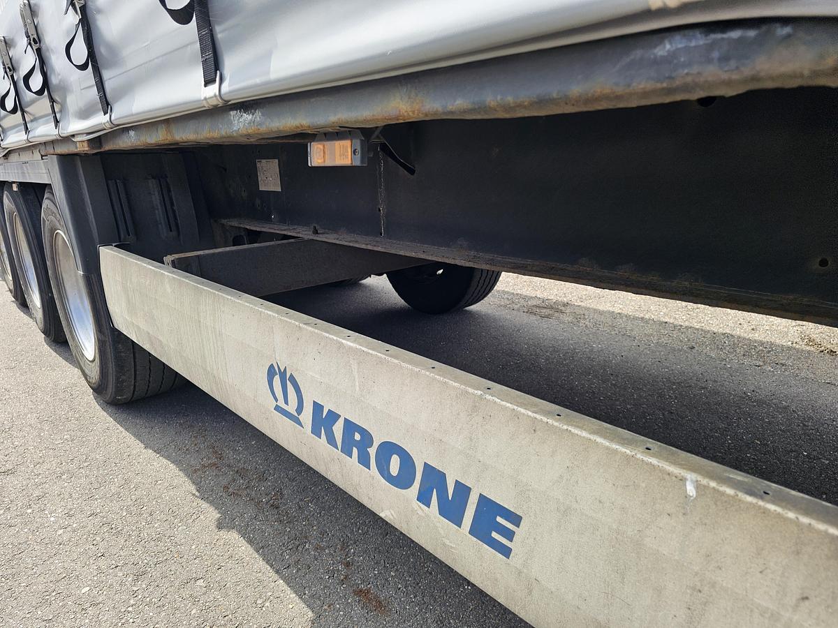 Used 2015 KRONE SD | DUTCH TRAILER|VALKX| APK / TUV 08-05-2026 | NEW TILTS.
