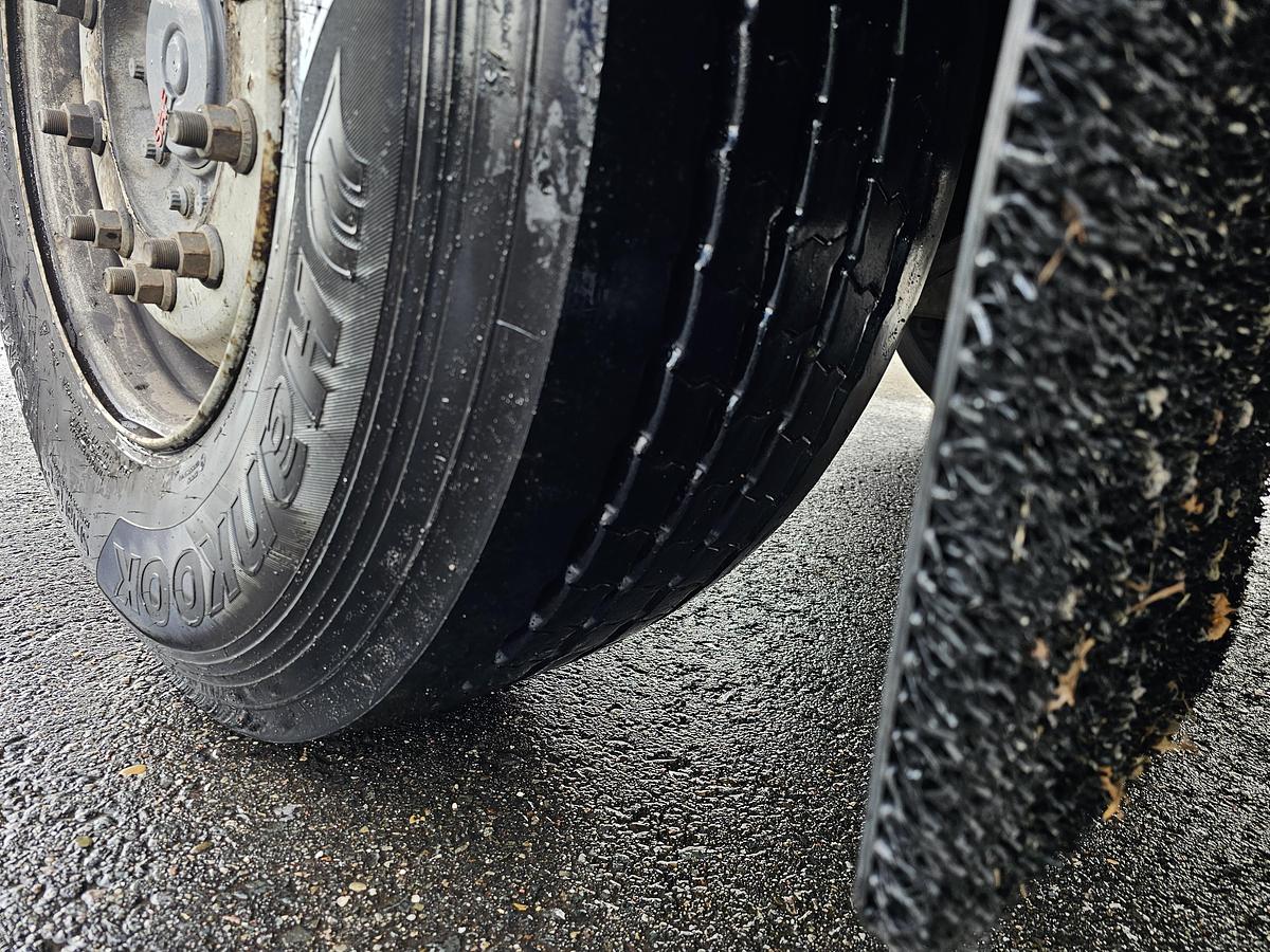 Gebruikt 2011 RENDERS ROC 16.27 N