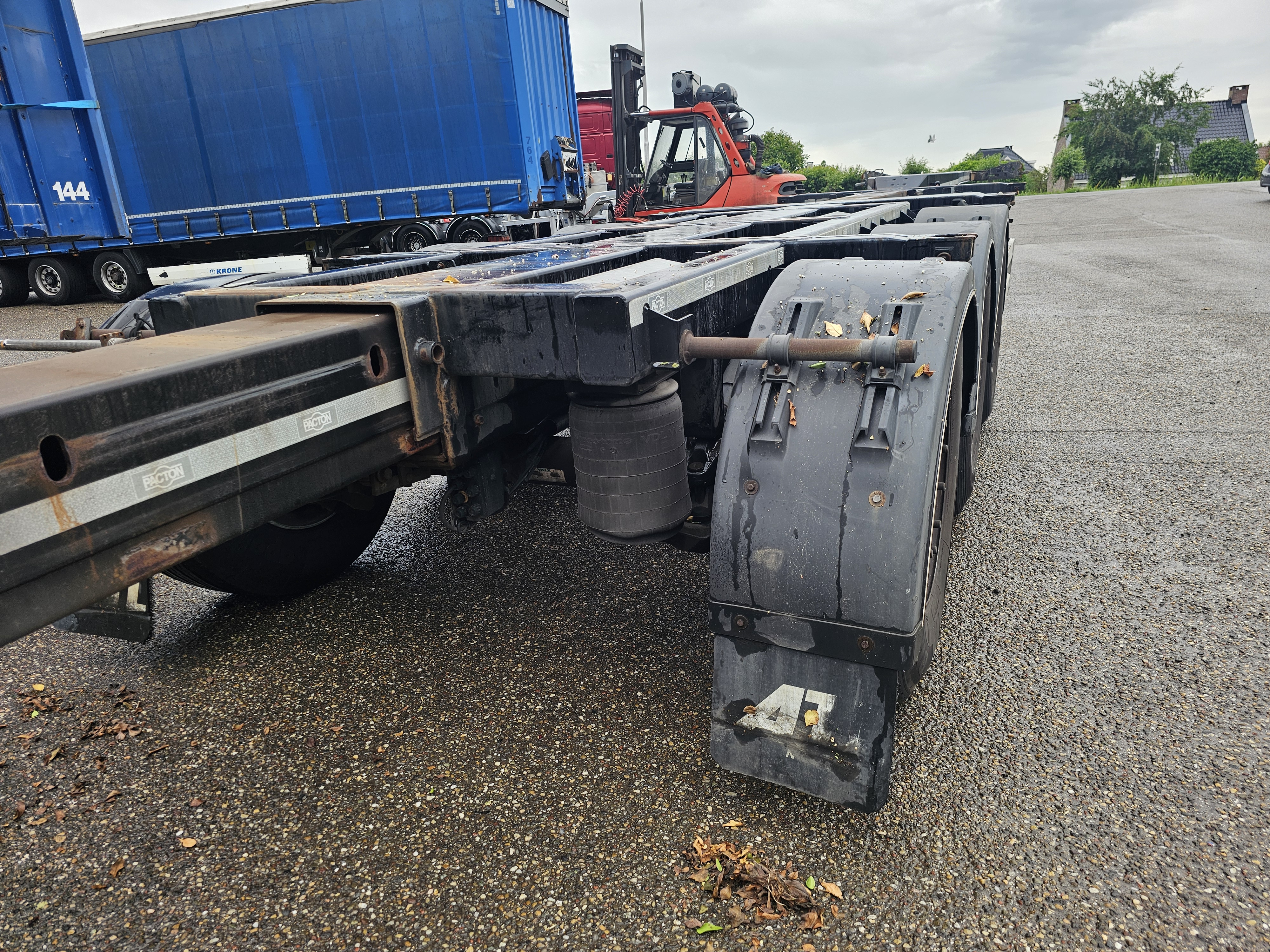 Gebruikt 2017 PACTON et 3 |MULTI CHASSIS | ALL CONNECTIONS| .