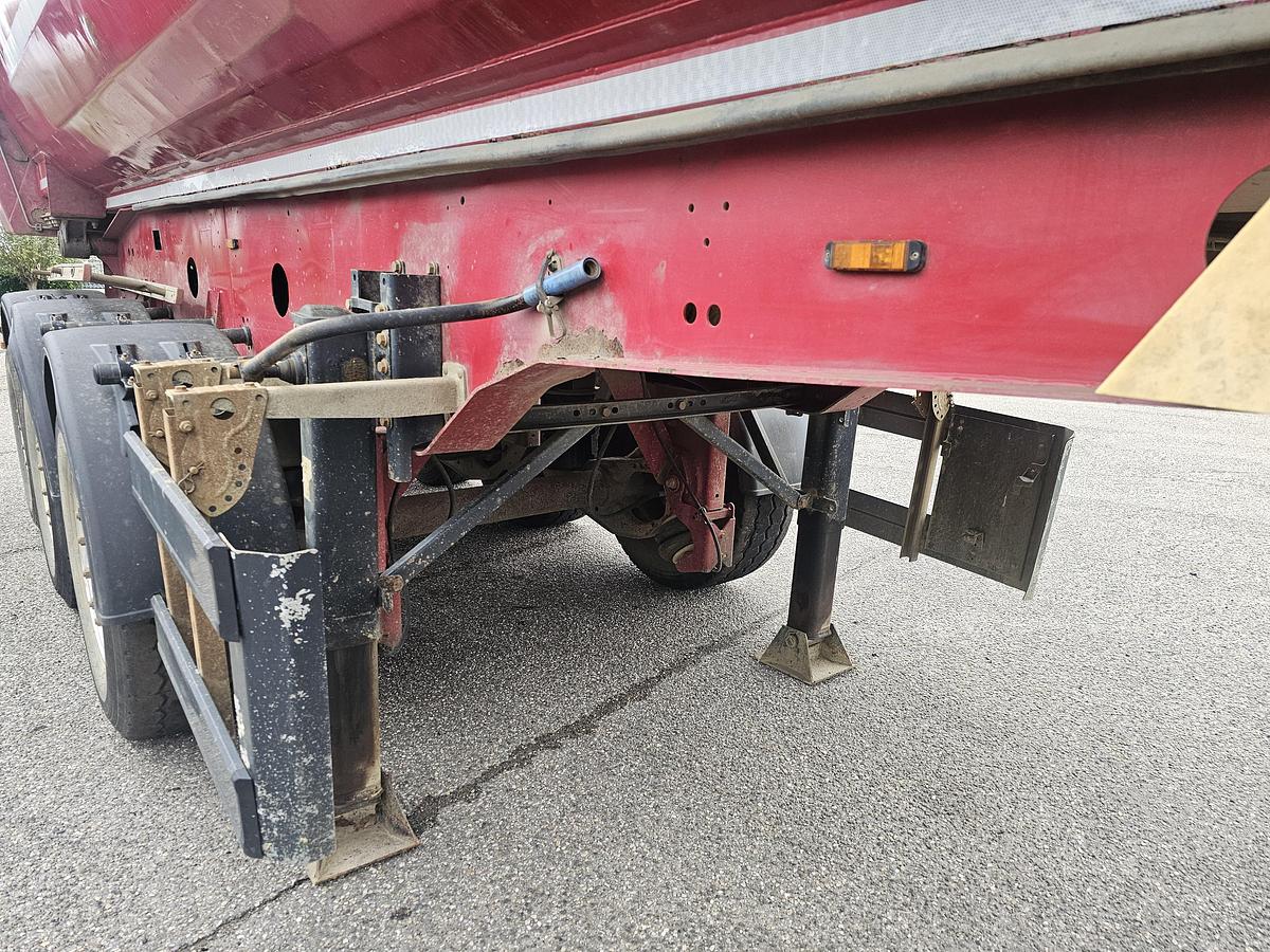 Gebruikt 2013 MEILLER MHPS 12/27/LOSS4, STEEL TIPPER / 30 M3/ SAF DISC / LIFT AXLE.