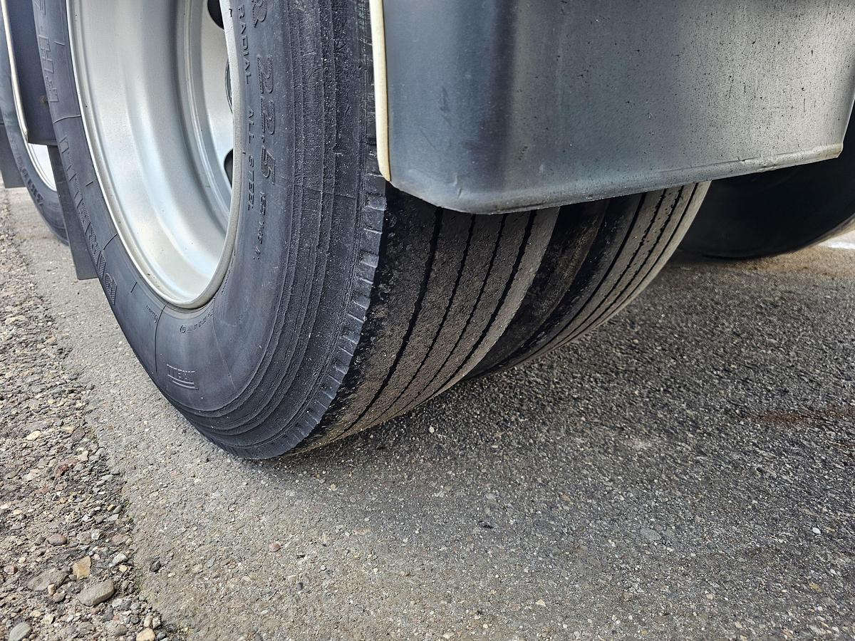Gebruikt 1995 JUMBO DO 300 S/ 2 X STEERING /BPW DRUM / DOUBLE TIRES/ LIFT AXLE