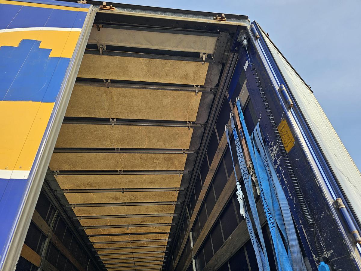 Used 2012 PACTON TBD.122 | SINGLE STEERING AXLE |UNDER SLIDING LOADING LIFT + BATTERIES| DAF DISC| APK /TUV 6-12-2025