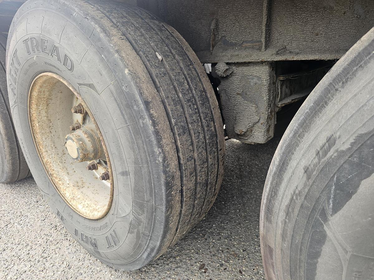 Gebruikt 2009 Van Hool 3B0073 | 3 AXLE FLATBED 13.60 MTR TWISTLOCKS FOR CONTAINER 40 FT 2 X20 FT BPW DRUM | 2 PIECES