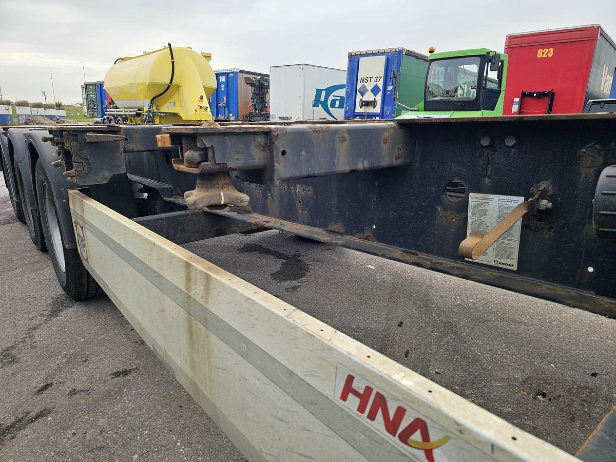 Gebruikt 2015 KRONE SD | CONTAINER CHASSIS 40 FT 2 X 20 FT |BPW DRUM| APK TUV 22-07-2026. 5 PIECES.