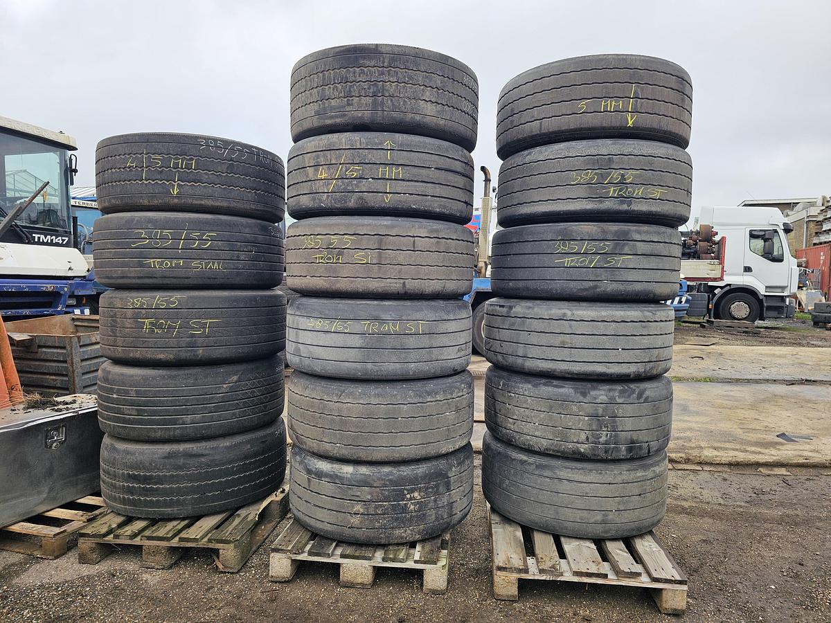 Gebruikt 2010 continental and more 385/65 R 22.5 ON RIM