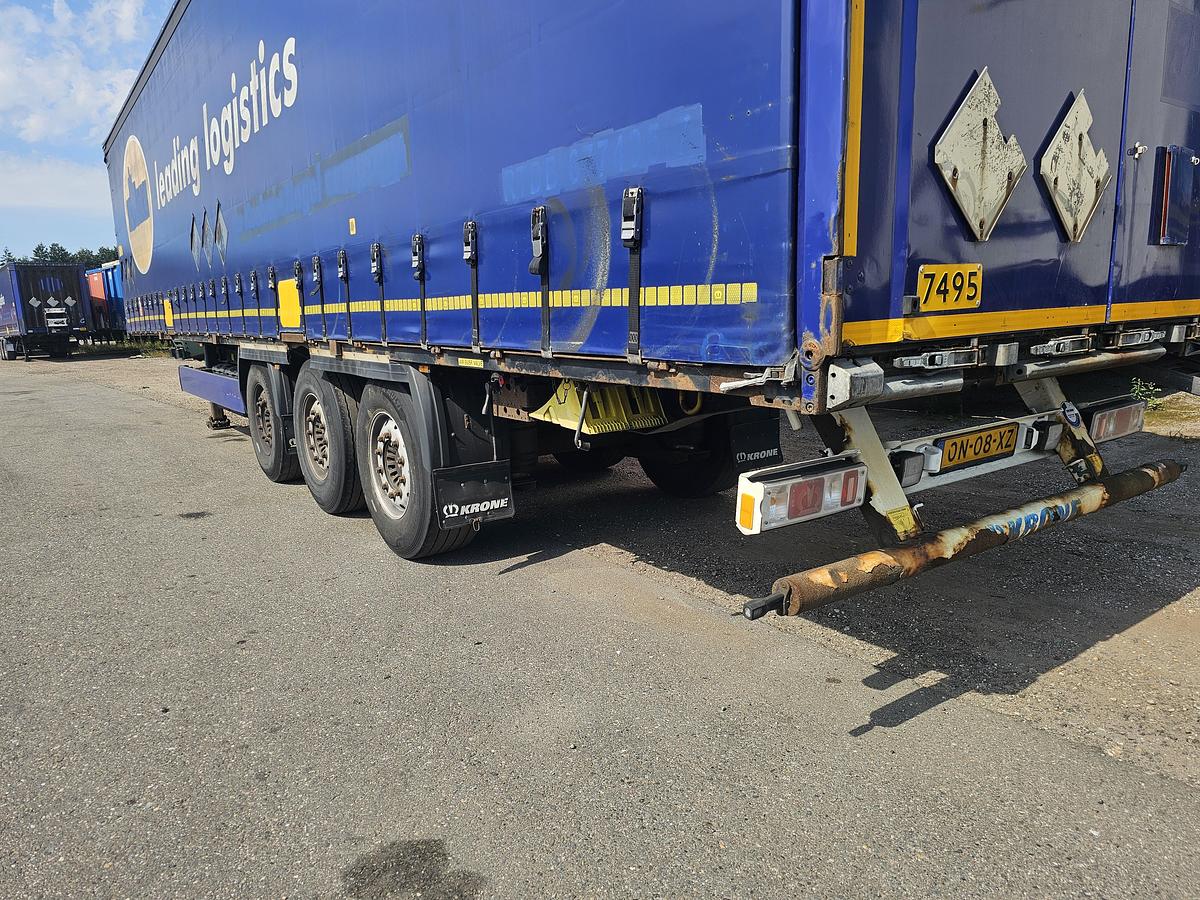 Gebruikt 2015 KRONE SD/ ALUMINIUM RIMS/ ALUMINIUM SIDE BOARDS/ SLIDING ROOF/ SAF DISC.