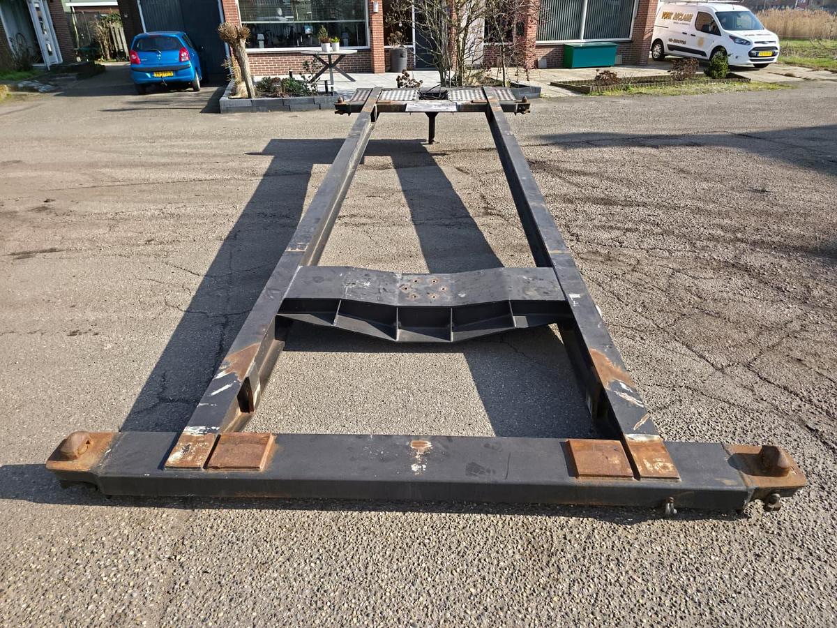 Gebruikt 2002 onbekend 20 foot tipper frame
