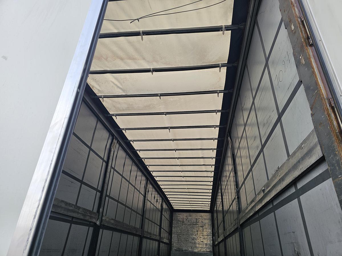 Gebruikt 2011 RENDERS ROC 16.27 N