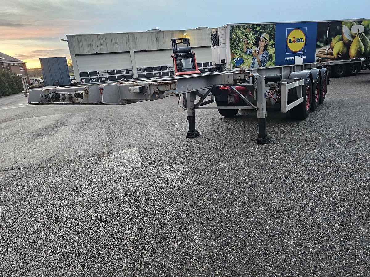 Gebruikt 2000 RENDERS ROC 12 27 CC 30