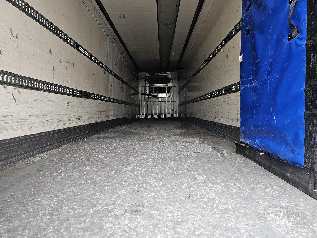 Gebruikt 2018 CHEREAU iNOGAM/TYPE 1507 | CARRIER VECTOR 1950| DE HOLLANDIA 2500 KG |BPW DISC| TUV 02-08-2026.