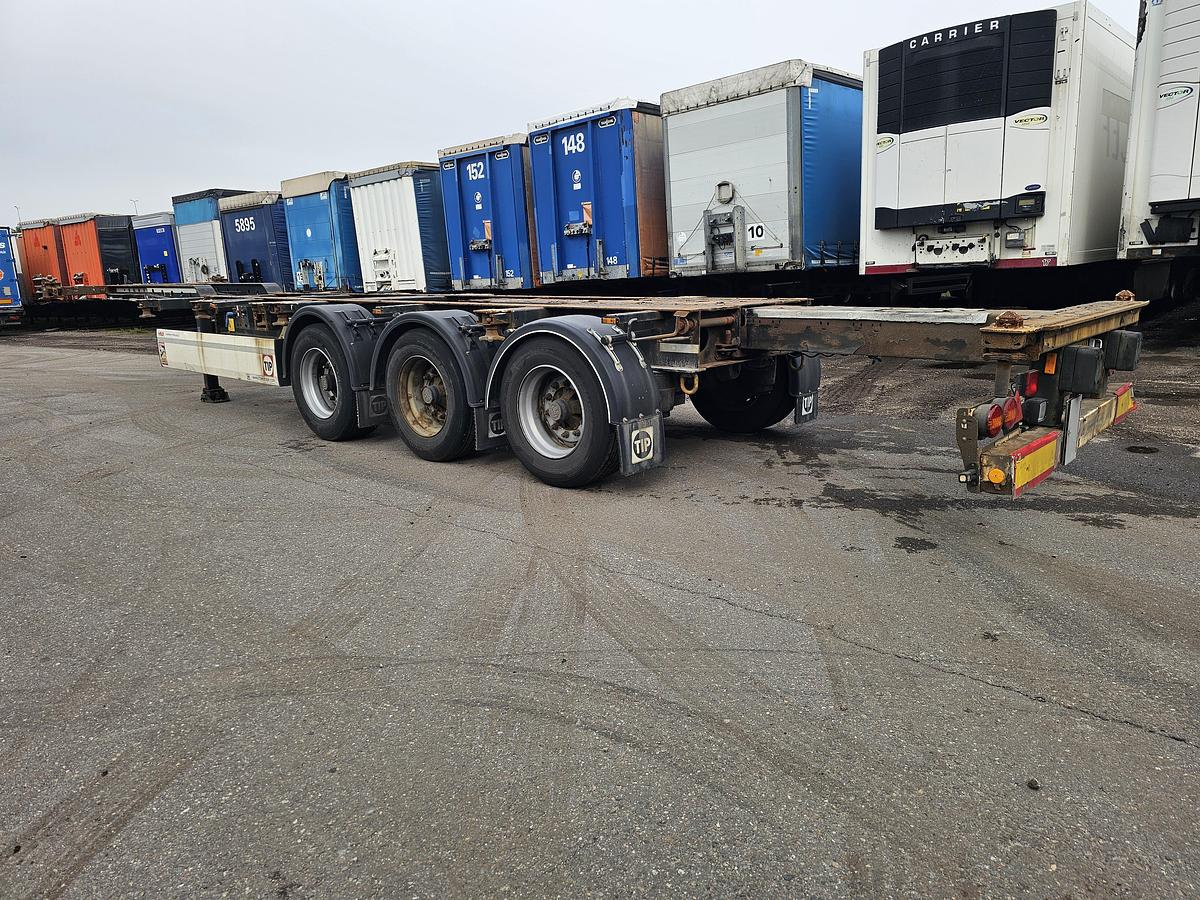 Gebruikt 2015 KRONE SD | CONTAINER CHASSIS 40 FT 2 X 20 FT |BPW DRUM| APK TUV 22-07-2026. 5 PIECES.