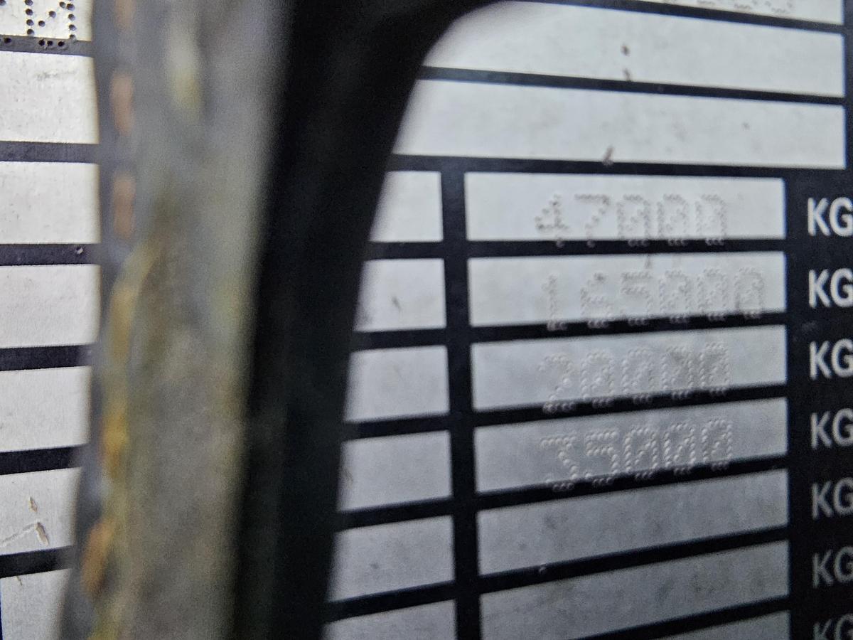 Gebruikt 2007 TERBERG 3 sloop terminal trekkers  RT 282 / RT 283  voor onderdelen  niet gedemonteerd..