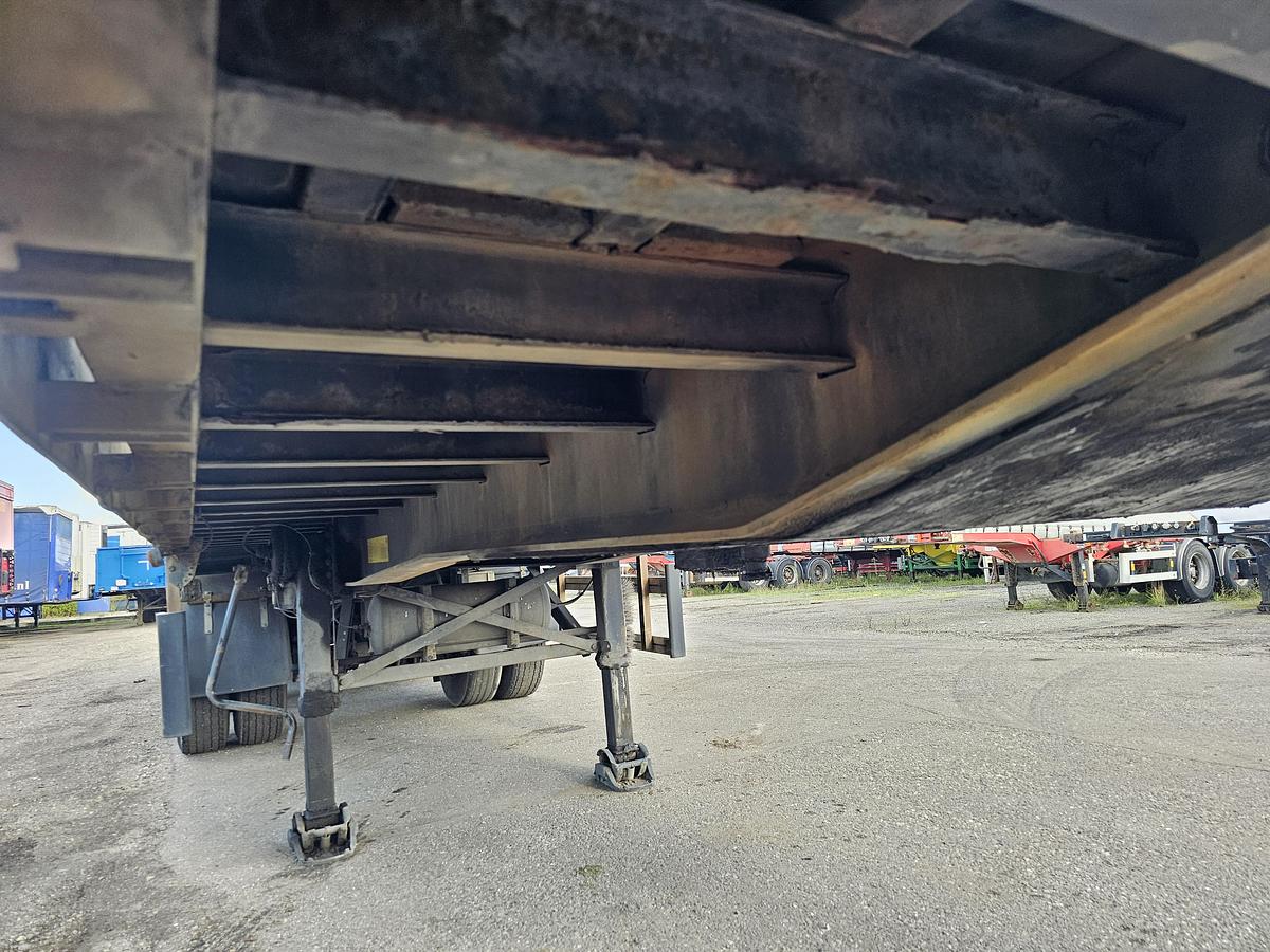 Gebruikt 1995 JUMBO DO 300 S/ 2 X STEERING /BPW DRUM / DOUBLE TIRES/ LIFT AXLE