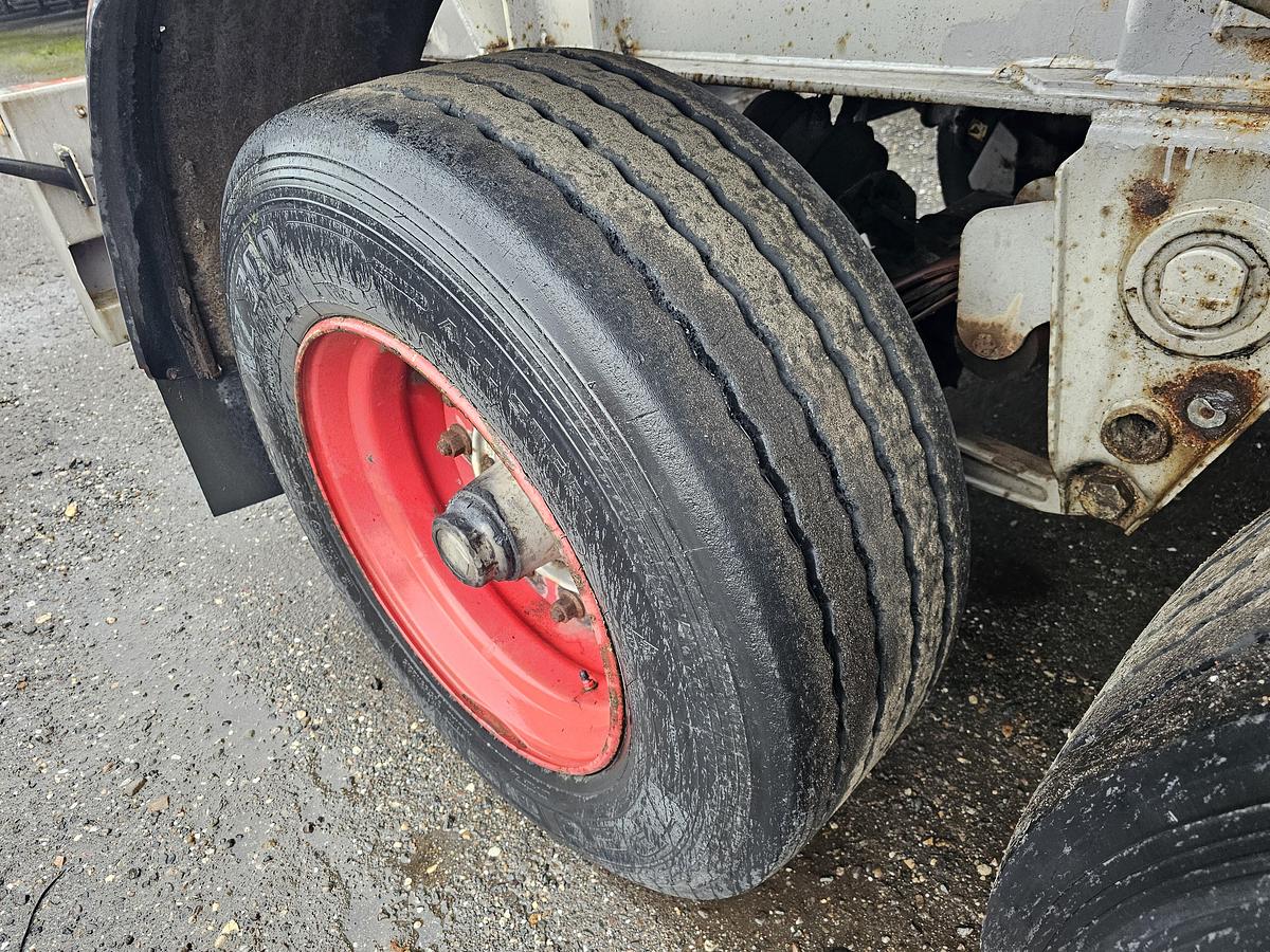 Gebruikt 1984 PACTON 3139 C-3 K | 30 FOOT | STEEL SUSPENSION | BPW DRUM.