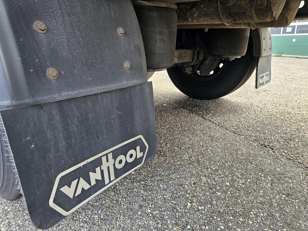 Used 2012 VAN HOOL