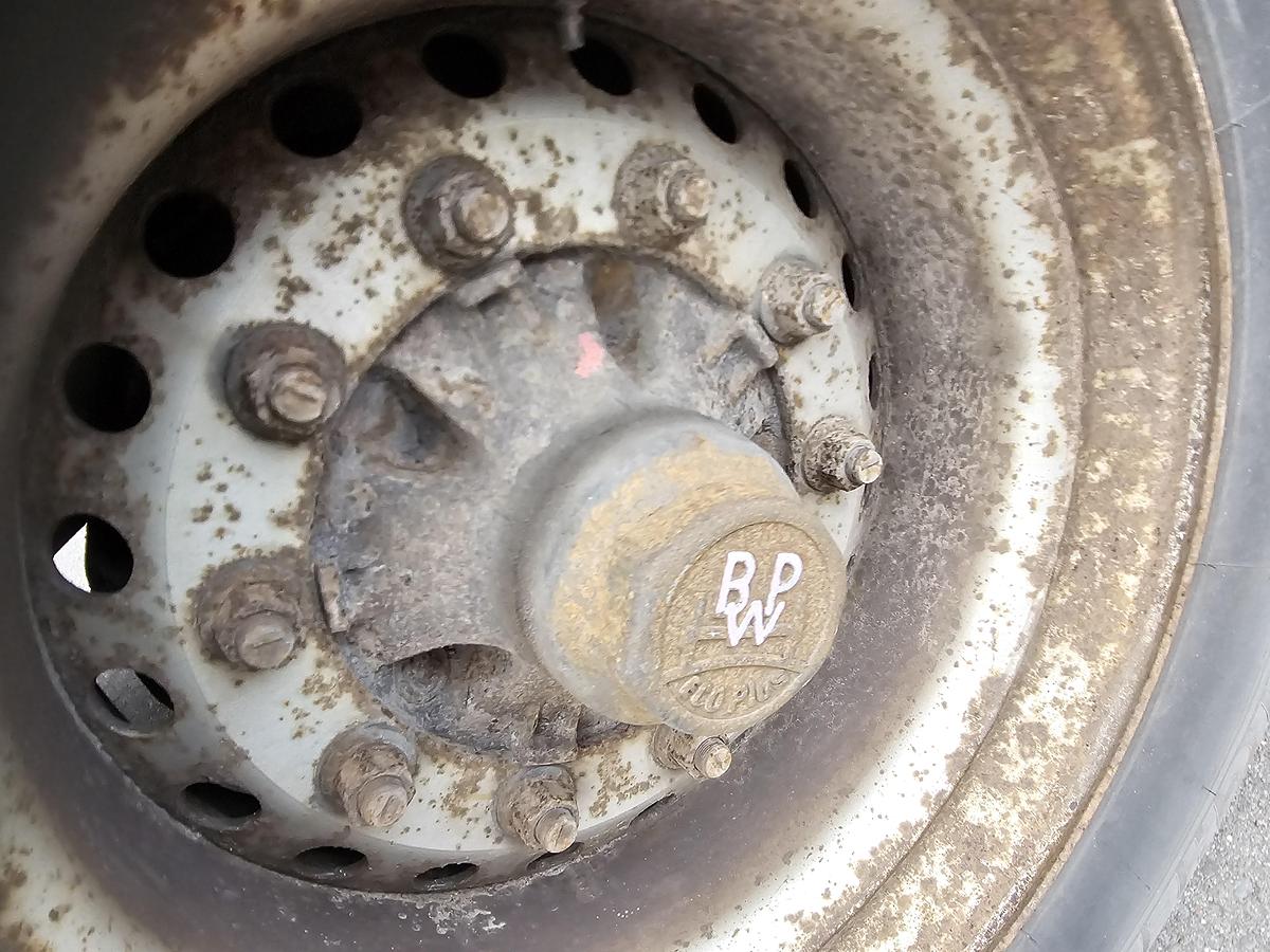 Gebruikt 2004 FREUHAUF T39B 3 AXLE CURTAINSIDE |OPEN ROOF | BPW AXLES.