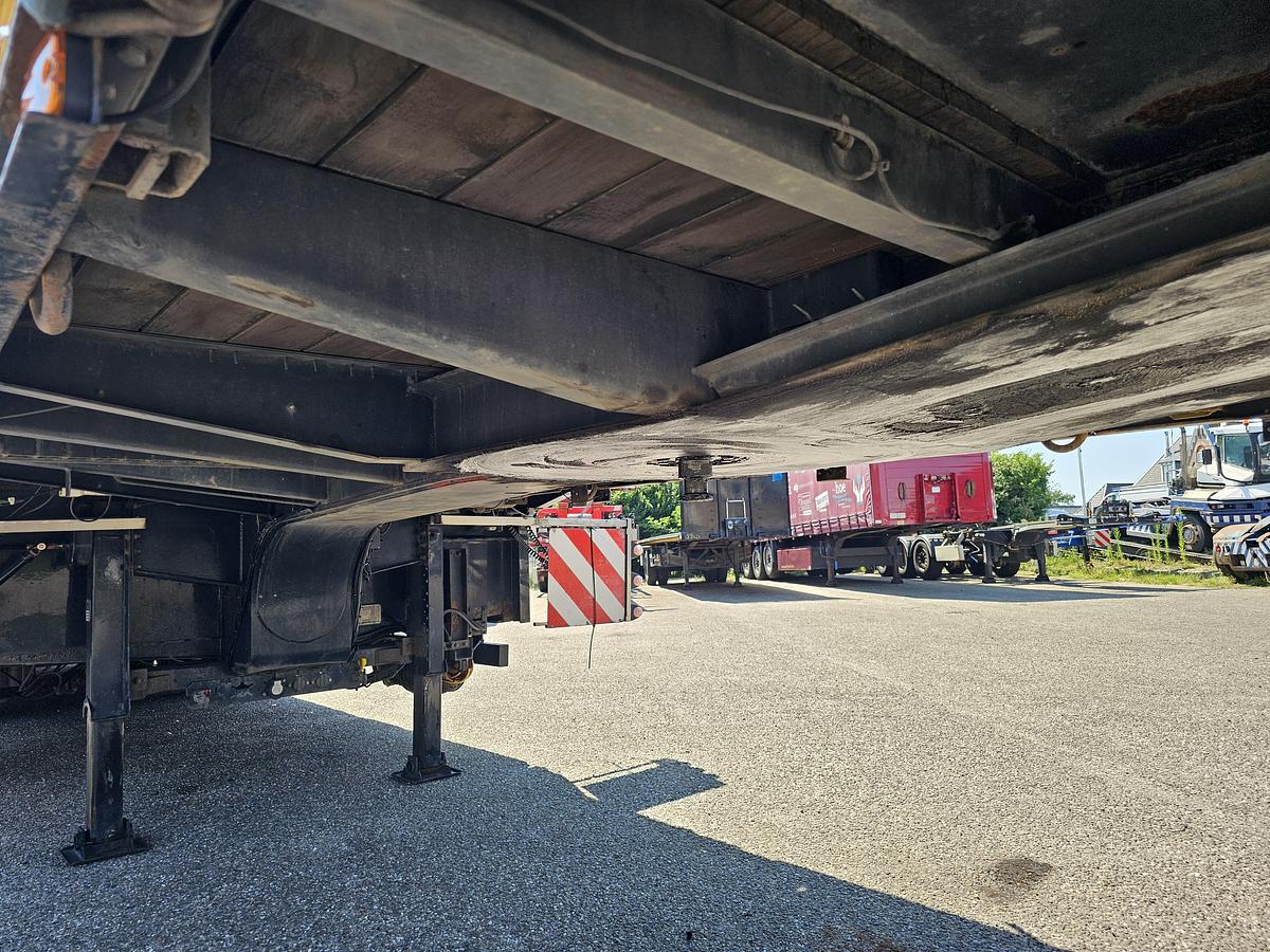 Used 1992 BROSHUIS E 2190/27 | SEMI LOWLOADER | 6 MTR EXTENDIBLE | BEAVER TAIL| SAF DRUM | APK 17-01-2016  |REFURBISHED 2010