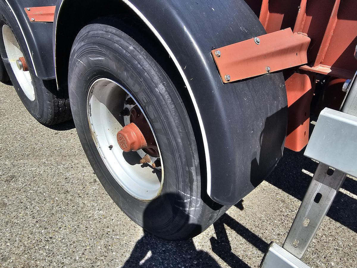 Used 2000 Burg BPO 12-27CCXGX-00. | ADR TANK CHASSIS 20/30 FT | BPW DRUM