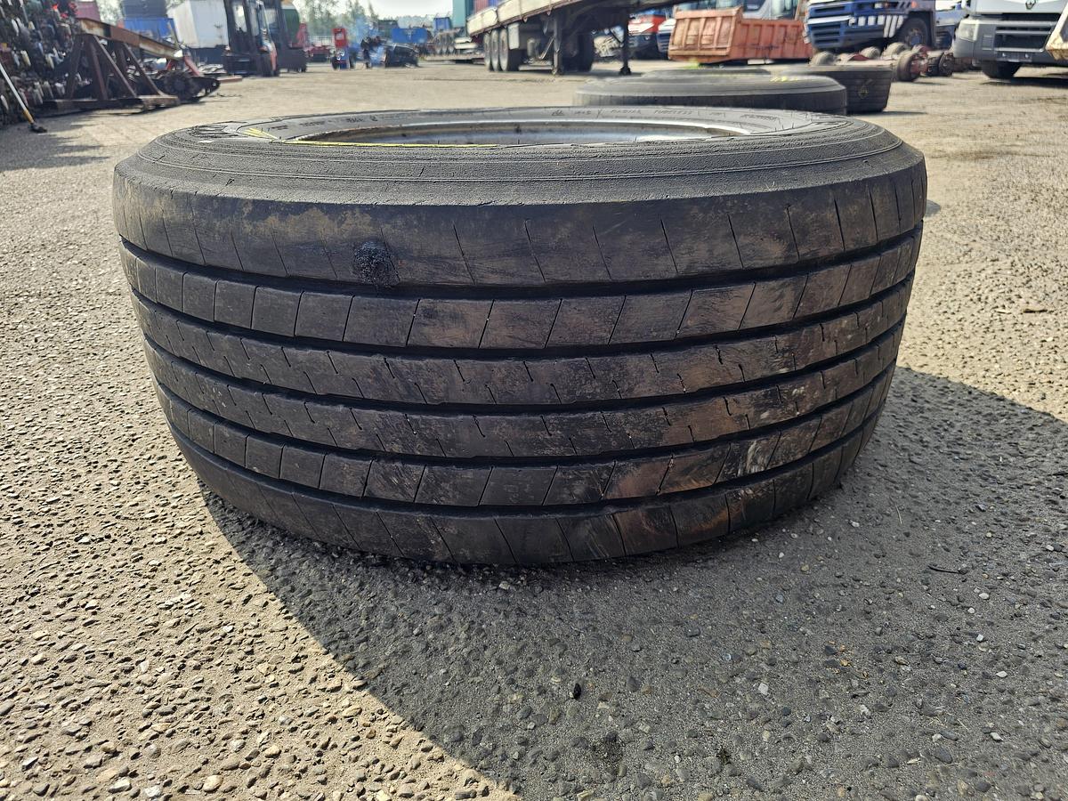Used 2019 GOOD YEAR K MAX T | TRAILERBAND 385/55 R 22.5 | 3 X 10 MM 2 X 6 MM | MET SCHIJFREM VELG. 10 GTS.