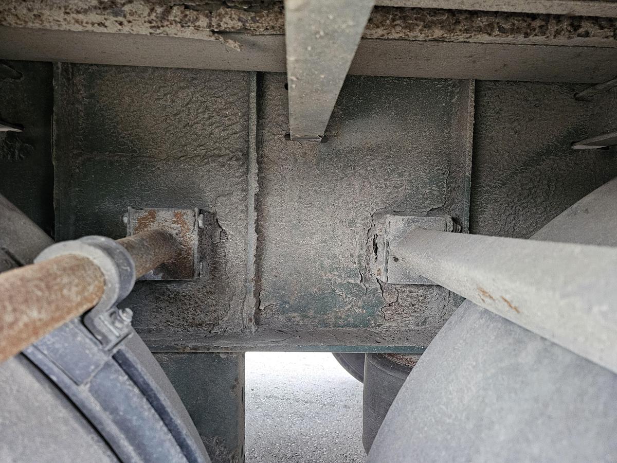 Gebruikt 2004 FREUHAUF T39B 3 AXLE CURTAINSIDE |OPEN ROOF | BPW AXLES.