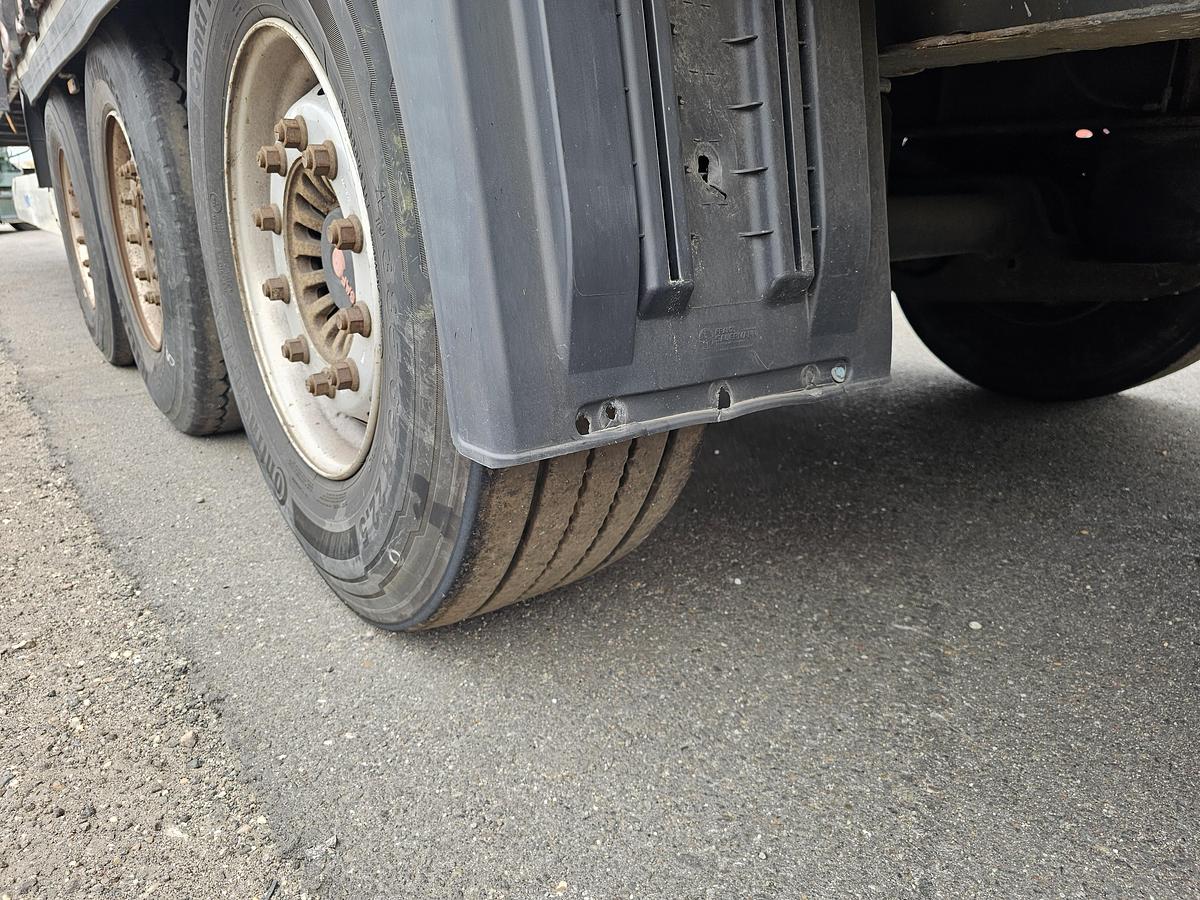 Used 2011 KRONE SD 27 | SAF DISC | NICE CHASSIS .