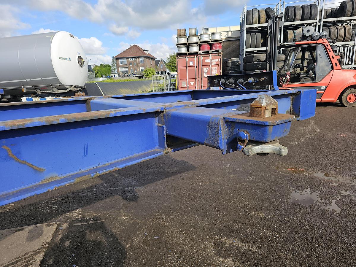 Used 2007 MKF METALLBAU CS 20 | 20 FOOT CONTAINER CHASSIS | BPW DRUM | STEEL SUSPENSION| GOOD QUALITY.