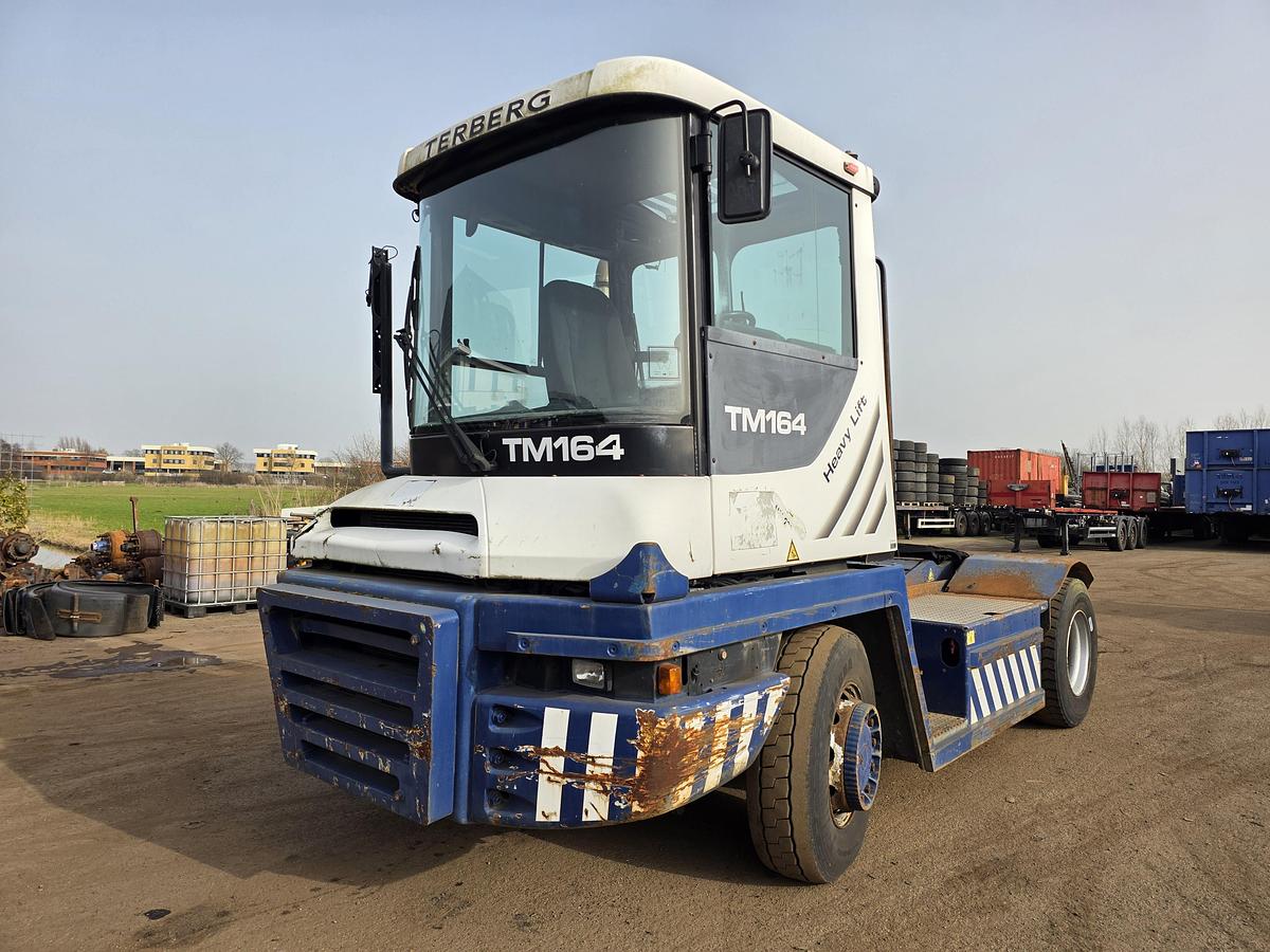 Gebruikt 2012 TERBERG RT283 | TERMINAL TRACTOR 4X4| TURNING CHAIR. | AUTOMATIC GEAR | 28 191HOURS |