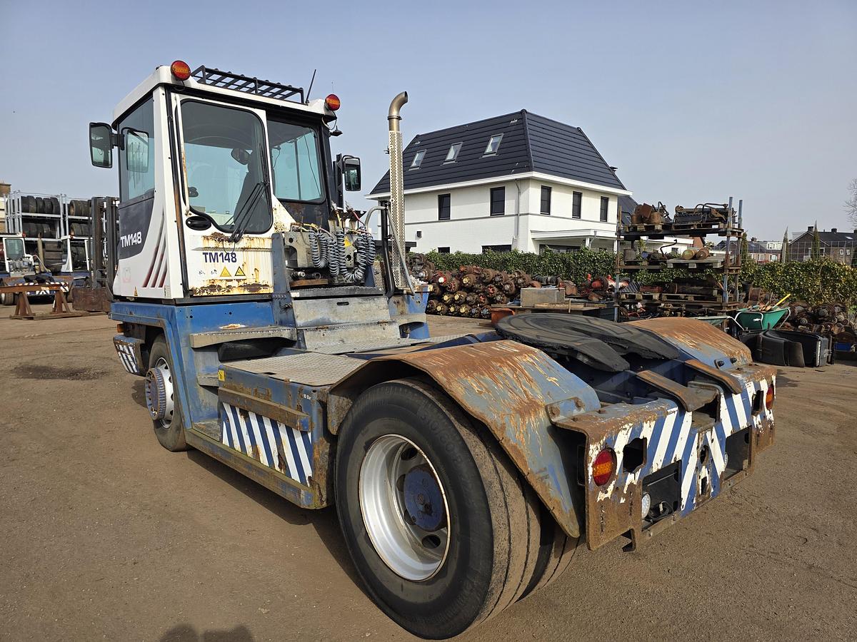 Gebruikt 2011 TERBERG RT 283