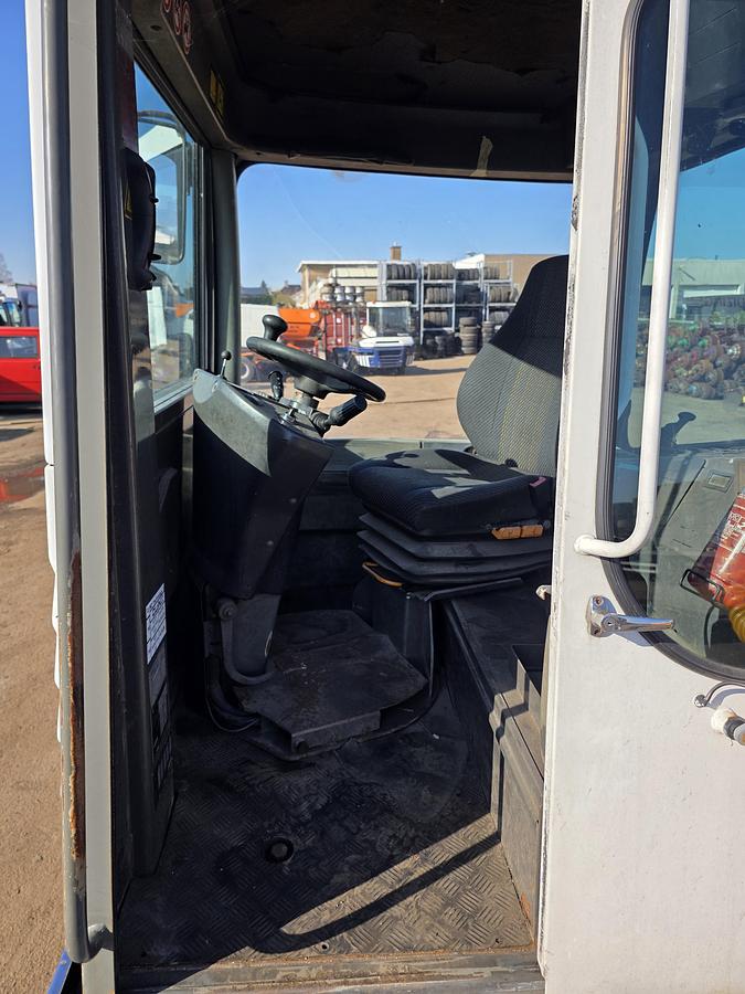 Gebruikt 2008 TERBERG RT 282 | 4X4 |TURNING CHAIR| AUTOMATIC GEAR|24869 HOURS.