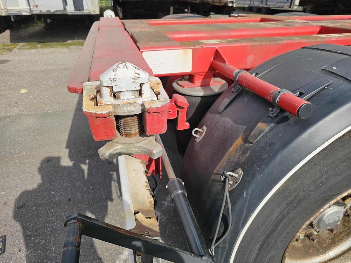 Used 2006 D-TEC  YARD CHASSIS |MULTI CHASSIS | ALL CONNECTIONS| NO DOCUMENTS | 3 PIECES.