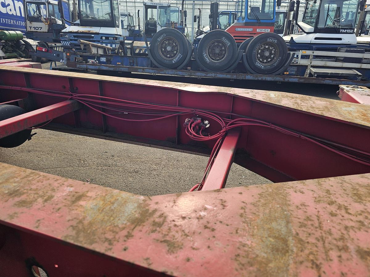 Used 2006 HAPPY TRAILER OZC 42-327 |40 FOOT HIGHCUBE CHASSIS| SAF DISC| APK /TUV | 18-09-2025.