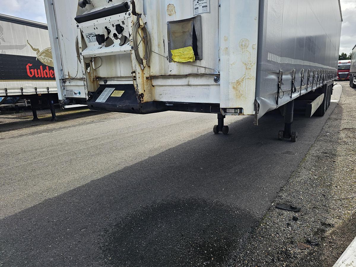 Used 2015 KRONE SD | DUTCH TRAILER|VALKX| APK / TUV 08-05-2026 | NEW TILTS.