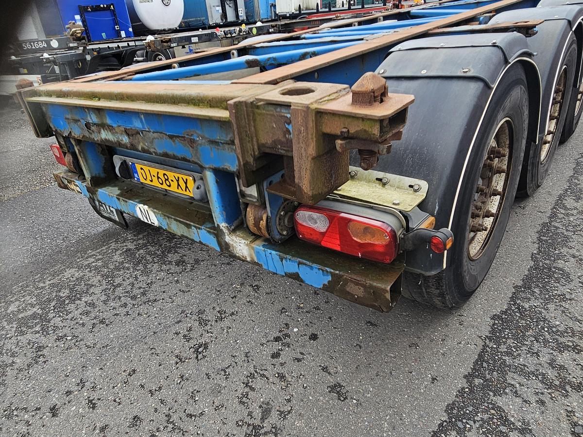 Gebruikt 2007 Van Hool 3B2018- 40 FOOT 2 X 20 FOOT CONTAINER CHASSIS, MB DISC. TUV APK 07-11-2026