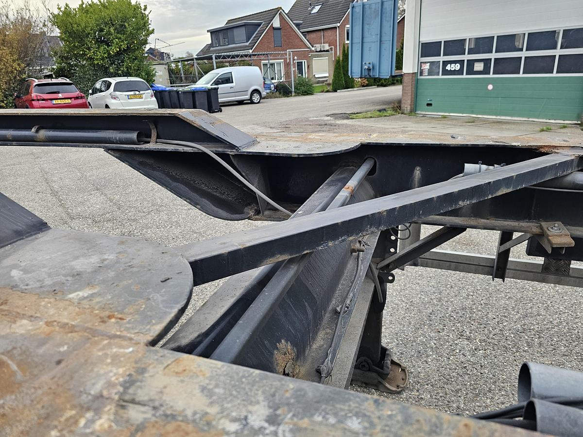 Gebruikt 2001 desot OPL/3AT/38/99/SSR| SAF DISC | VERY LIGHT 3812 KG.| TUV /APK. 05-12-2025.