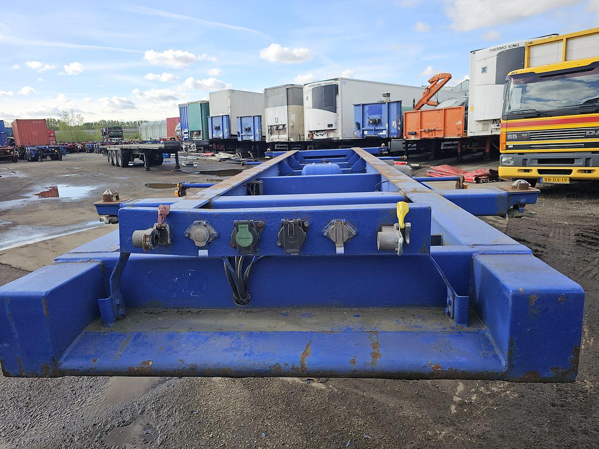 Used 2007 MKF METALLBAU CS 20 | 20 FOOT CONTAINER CHASSIS | BPW DRUM | STEEL SUSPENSION| GOOD QUALITY.