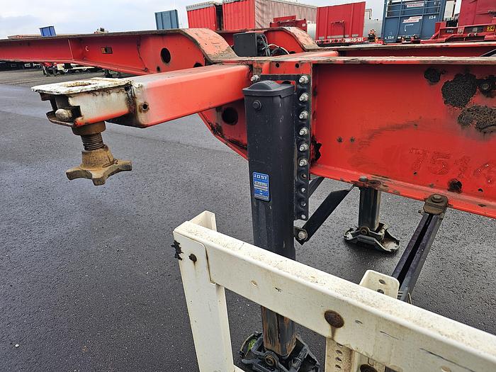 Used 2003 Krone Sd 27| fixed chassis |