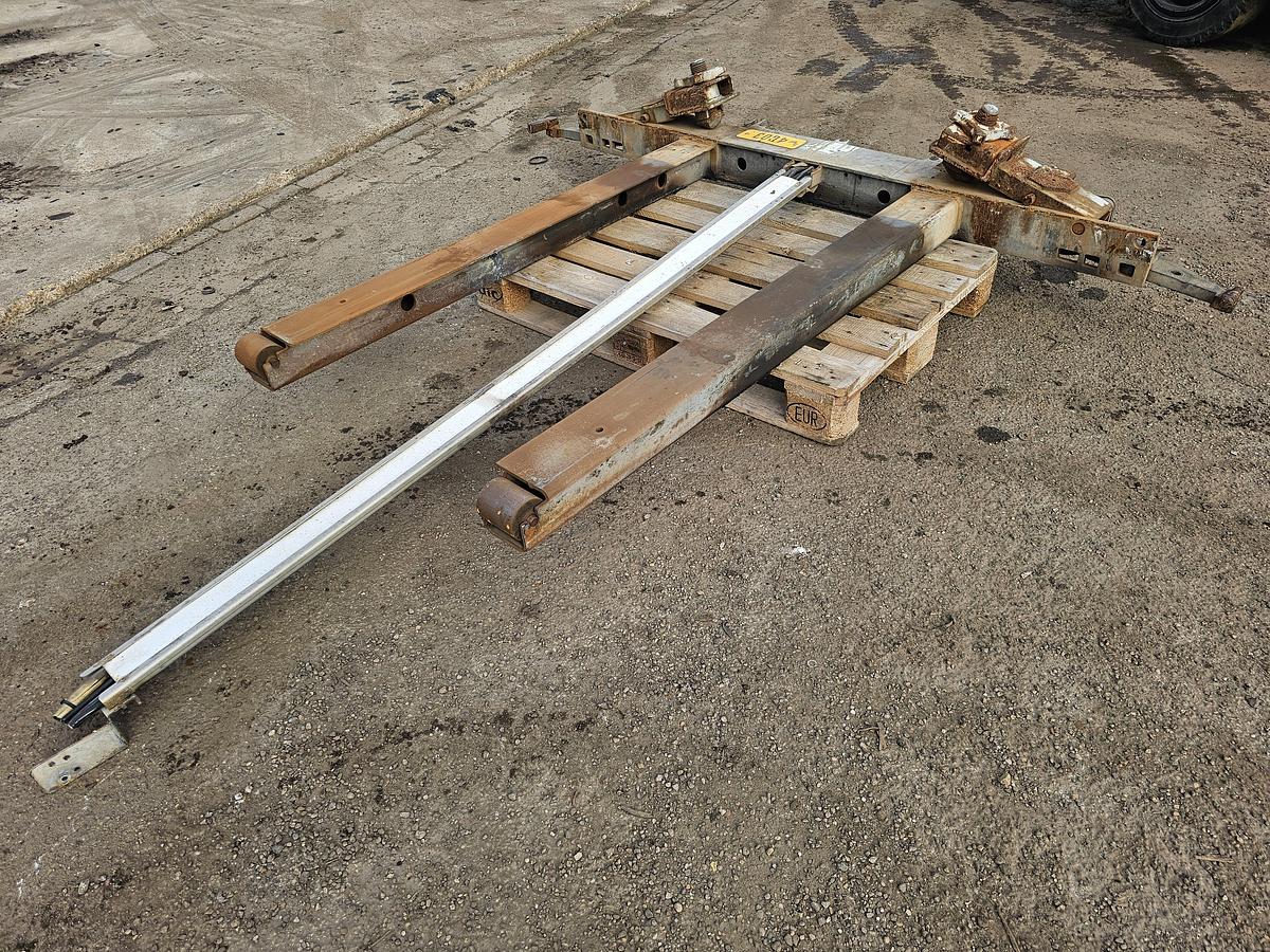 Used 2006 VAN HOOL FRONT SLIDING CONTAINER CHASSIS PART.