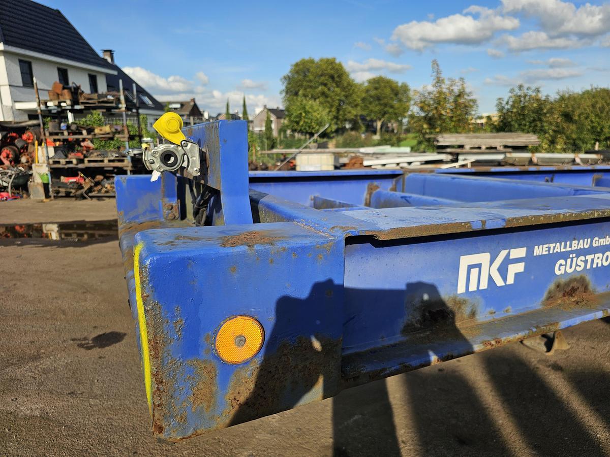 Gebruikt 2007 MKF METALLBAU CS 20 / STEEL SUSPENSION/ ROR DRUM.