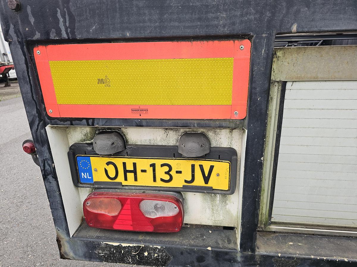 Gebruikt 2003 VAN HOOL 3B1096| FOR GAS BOTTELS| CHASSIS LIKE NEW| APK\TUV 04-10-2026. 11 MTR LONG.