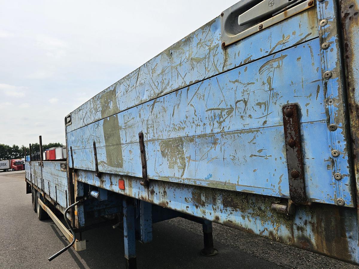 Used 1983 STEVENS 1520.02