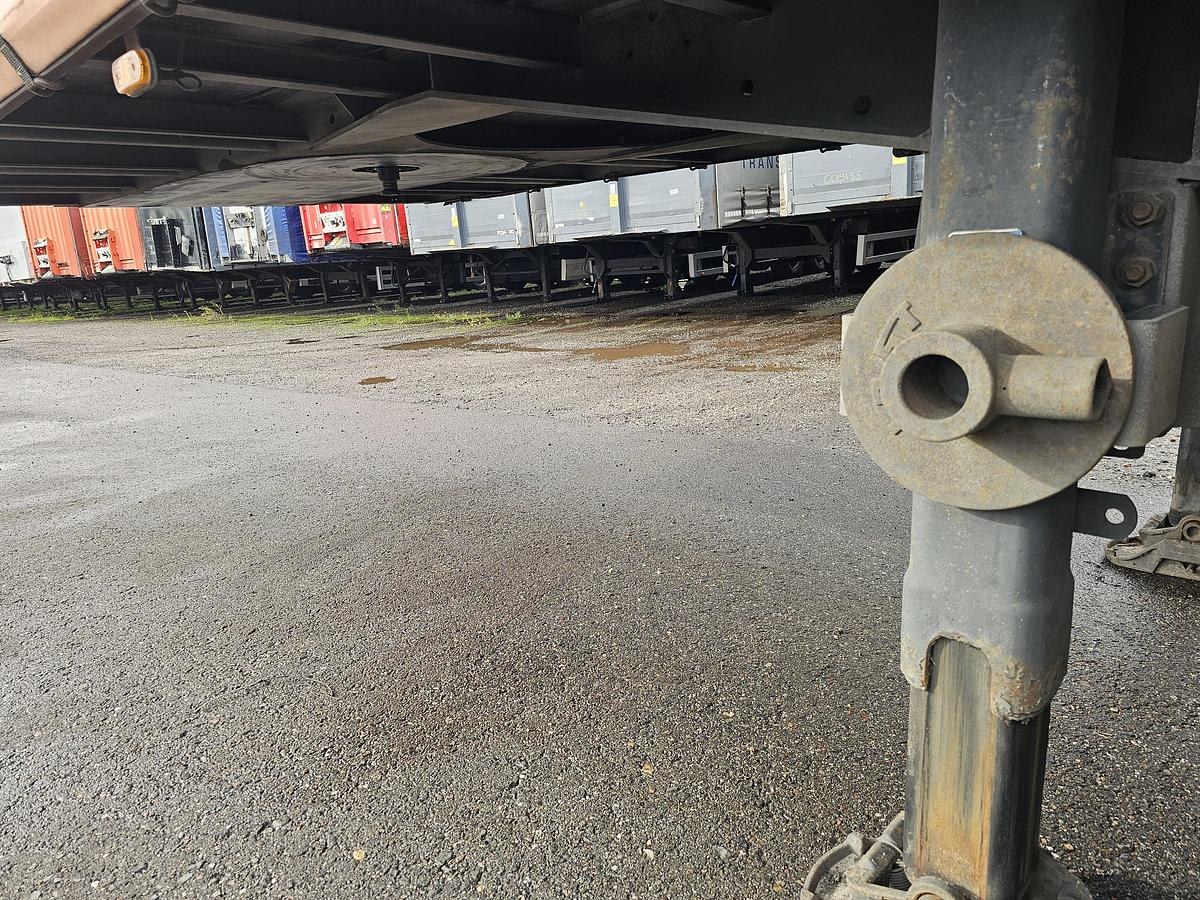 Gebruikt 2011 VAN HOOL 3B0072 | GALVANISED STEEL CHASSIS | ALU RIMS |BPW DISC | TUV APK/ 31-03-2026.