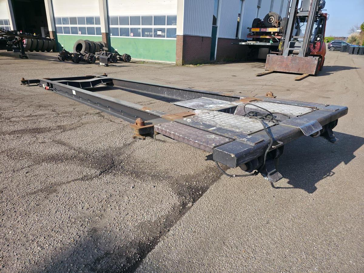Gebruikt 2002 onbekend 20 foot tipper frame