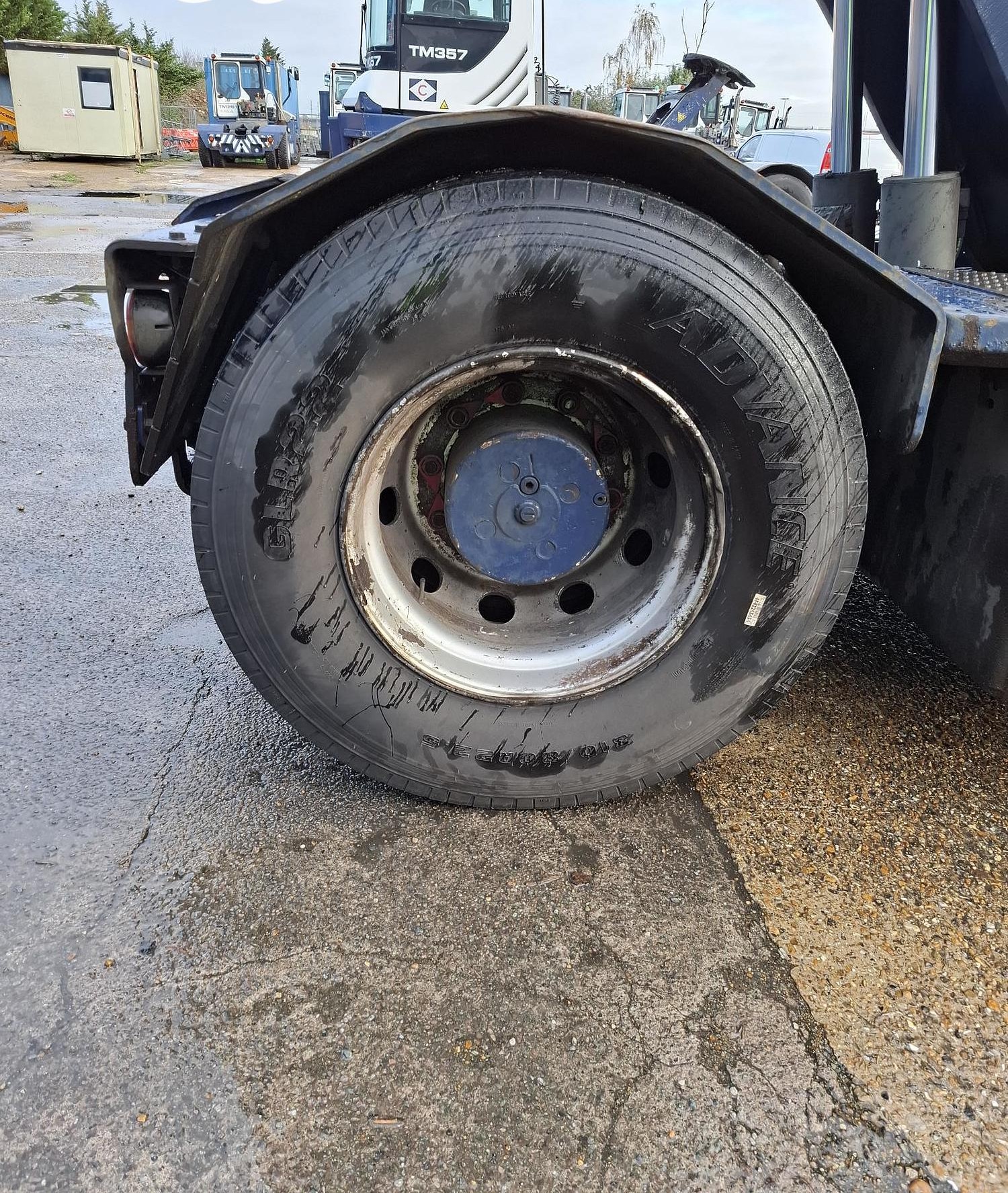 Gebruikt 2017 TERBERG RT283 | TERMINAL TRACTOR 4X4| TURNING CHAIR. | AUTOMATIC GEAR | 20000HOURS| 4 PIECES|LEASING 1610  EURO MND