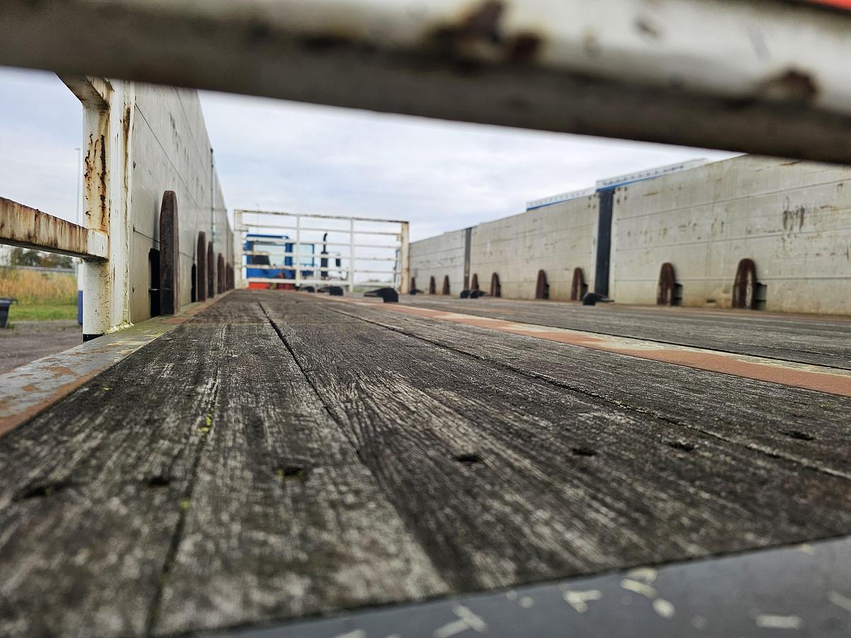 Gebruikt 1998 LAG 1 AS | NO STEERING | DUTCH TRAILER OV-83-YT | FOR GASPALLETS . ALU SIDES.