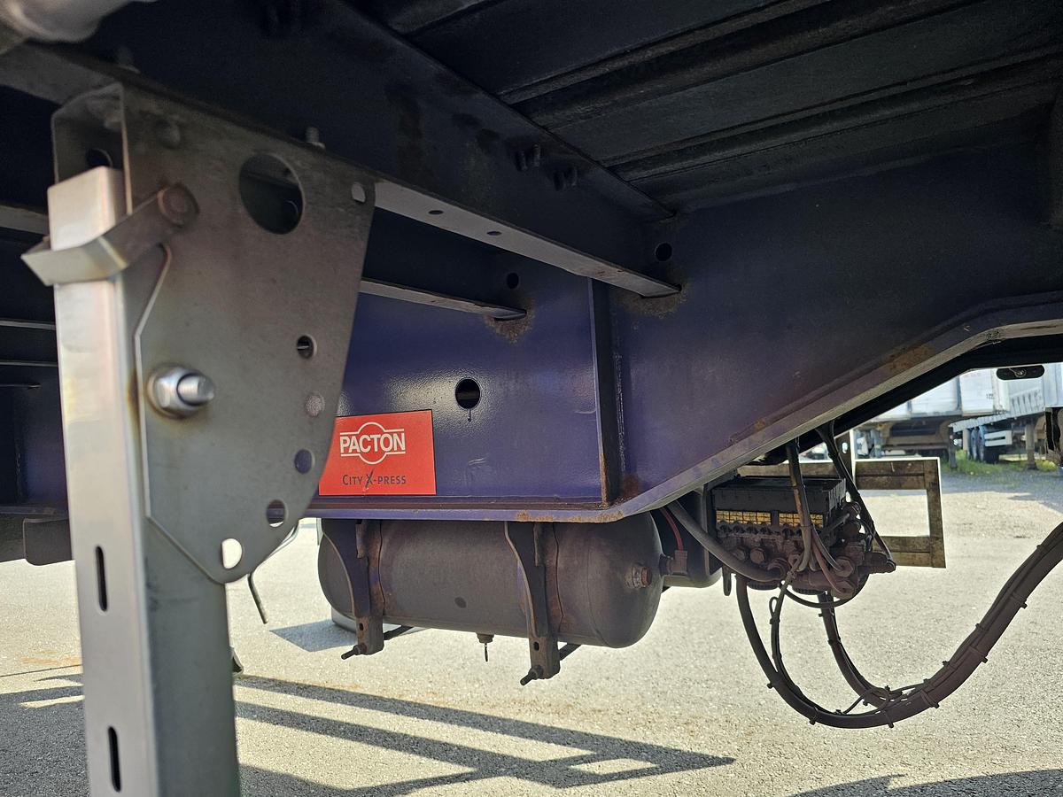 Used 2012 PACTON TBD.122 | SINGLE STEERING AXLE |UNDER SLIDING LOADING LIFT + BATTERIES| DAF DISC| APK /TUV 6-12-2025