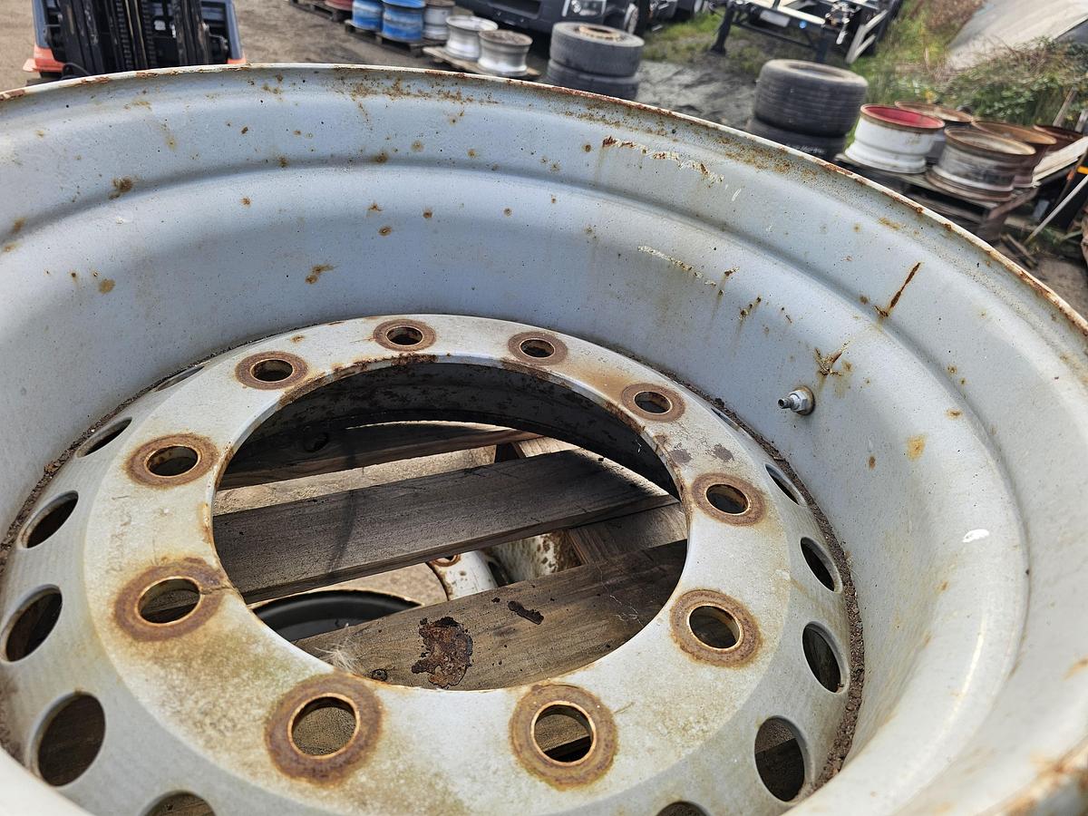 Gebruikt 2005 UNKNOWN 11.75 / 22.5 TRAILER RIM  STEEL  FOR DRUM BRAKES