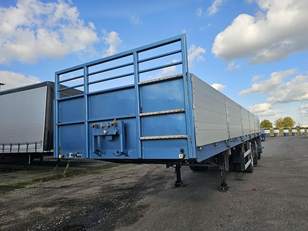 Gebruikt 1995 JUMBO DO 300 S/ 2 X STEERING /BPW DRUM / DOUBLE TIRES/ LIFT AXLE