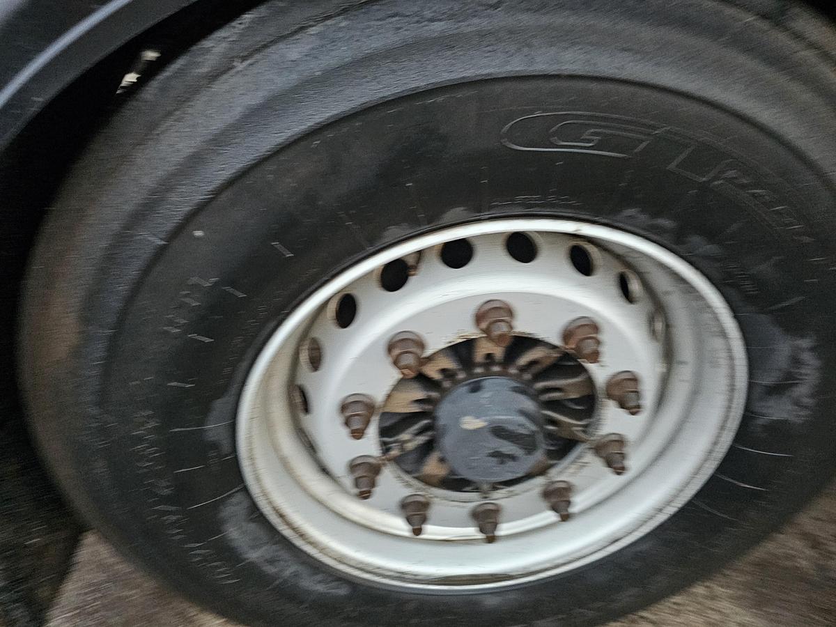 Gebruikt 2015 KRONE SZ| 2 AXLE CITY TRAILER | STEERING AXLE. BPW DISC. LOADING LIFT. TUV BELGIUM 18-06-2026