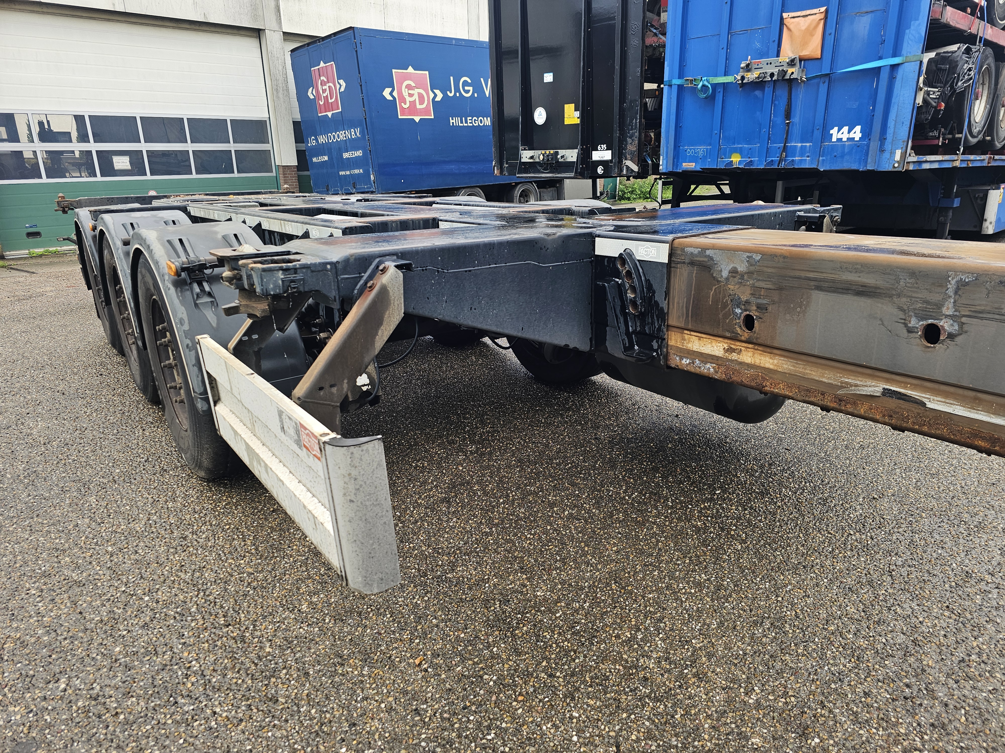 Gebruikt 2017 PACTON et 3 |MULTI CHASSIS | ALL CONNECTIONS| .